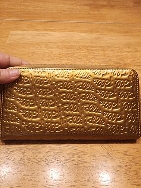 Folli Follie Gold Embossed Zip-Around Wallet